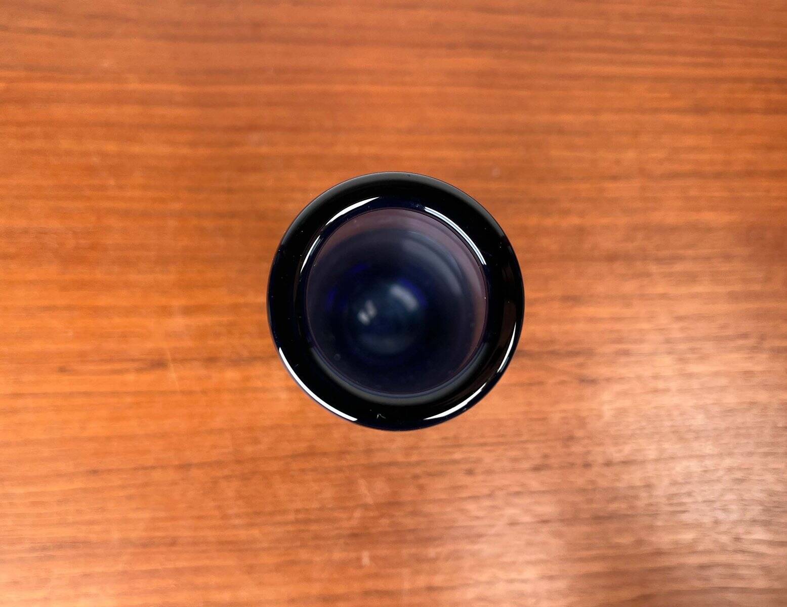 Blue glass vase from the Danish Mid-Century Modern Labrador series by Per Lütken for Holmegaard, 1950s.