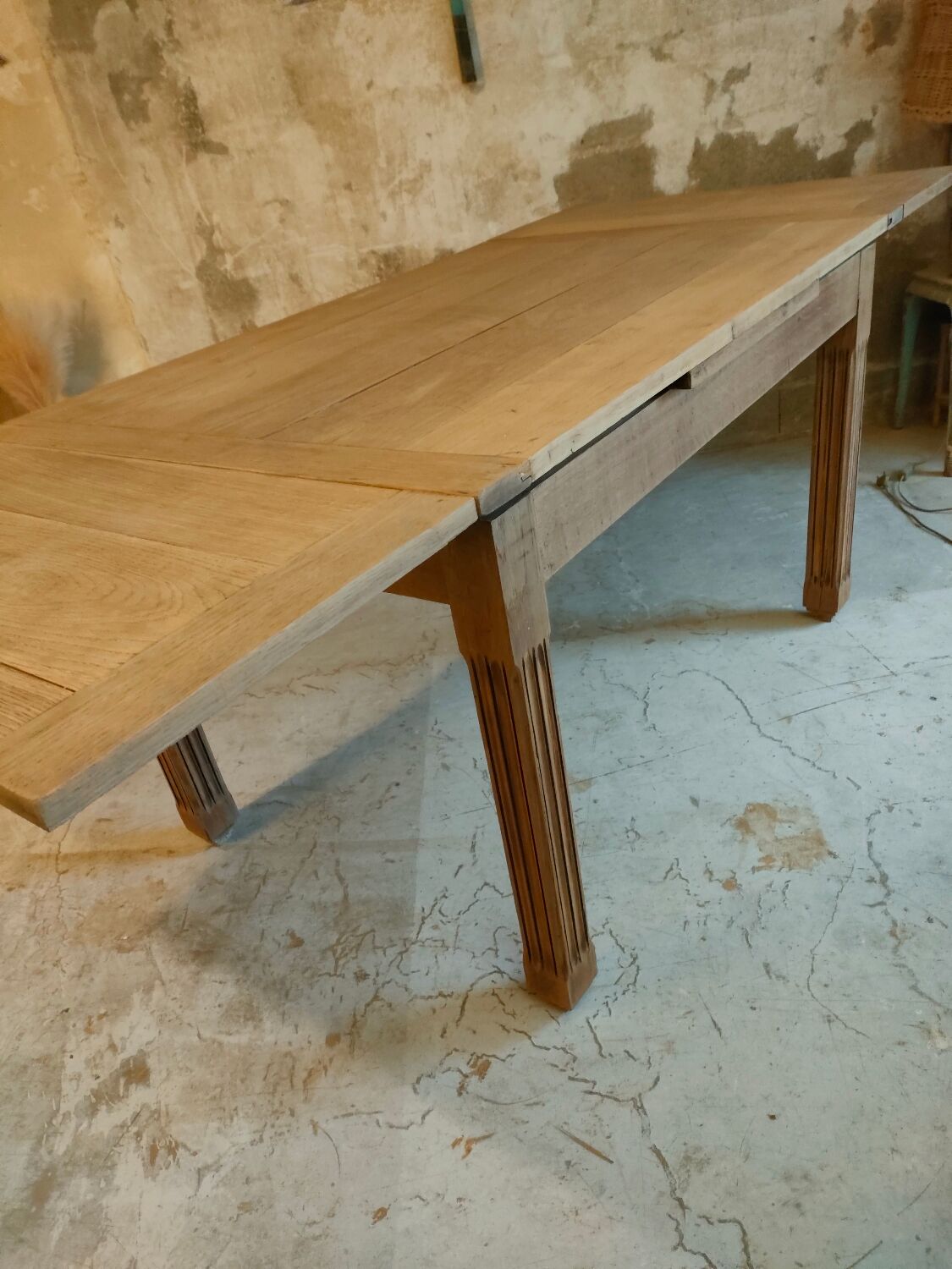 Farmhouse table