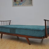 Oak daybed from the 1950s