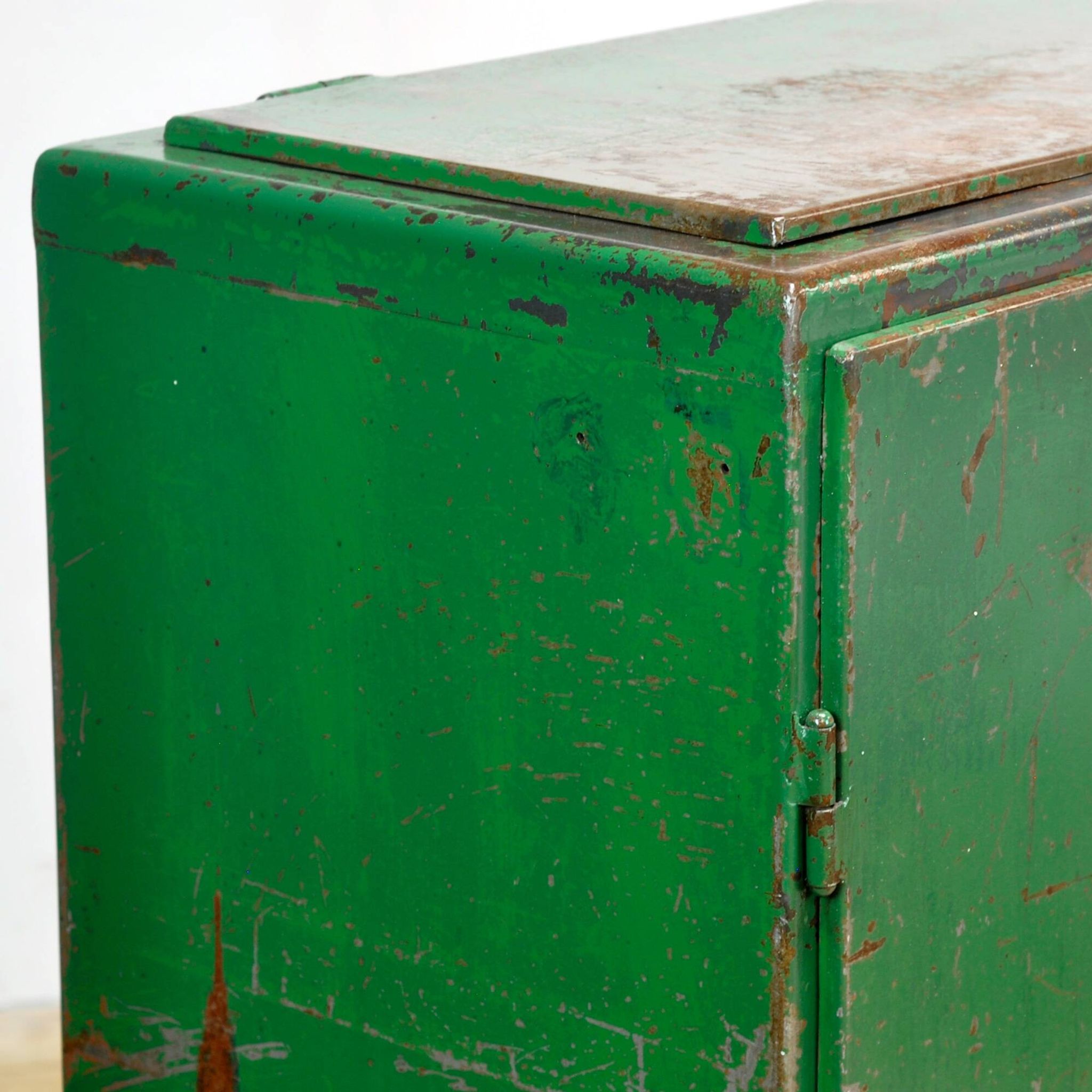 Armoire industrielle en fer, années 1970