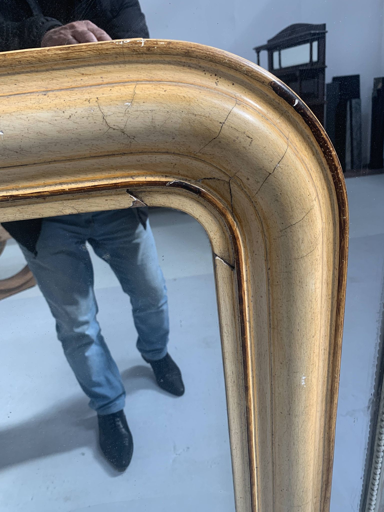 Miroir Louis Philippe en bois et stuc pariné XIX siècle