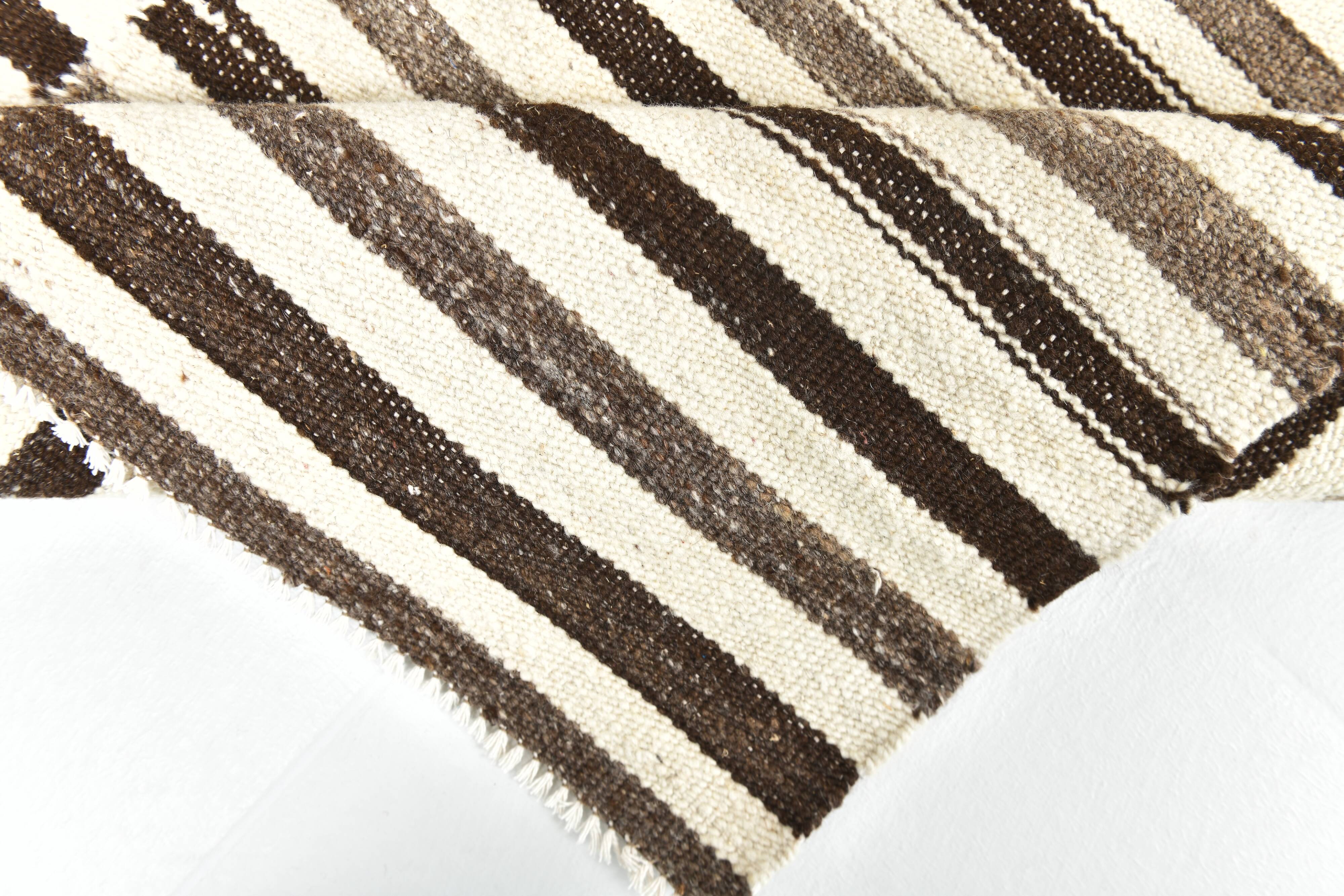 8x10 Dark Brown & Beige Kilim Rug 239x293Cm SK 35486