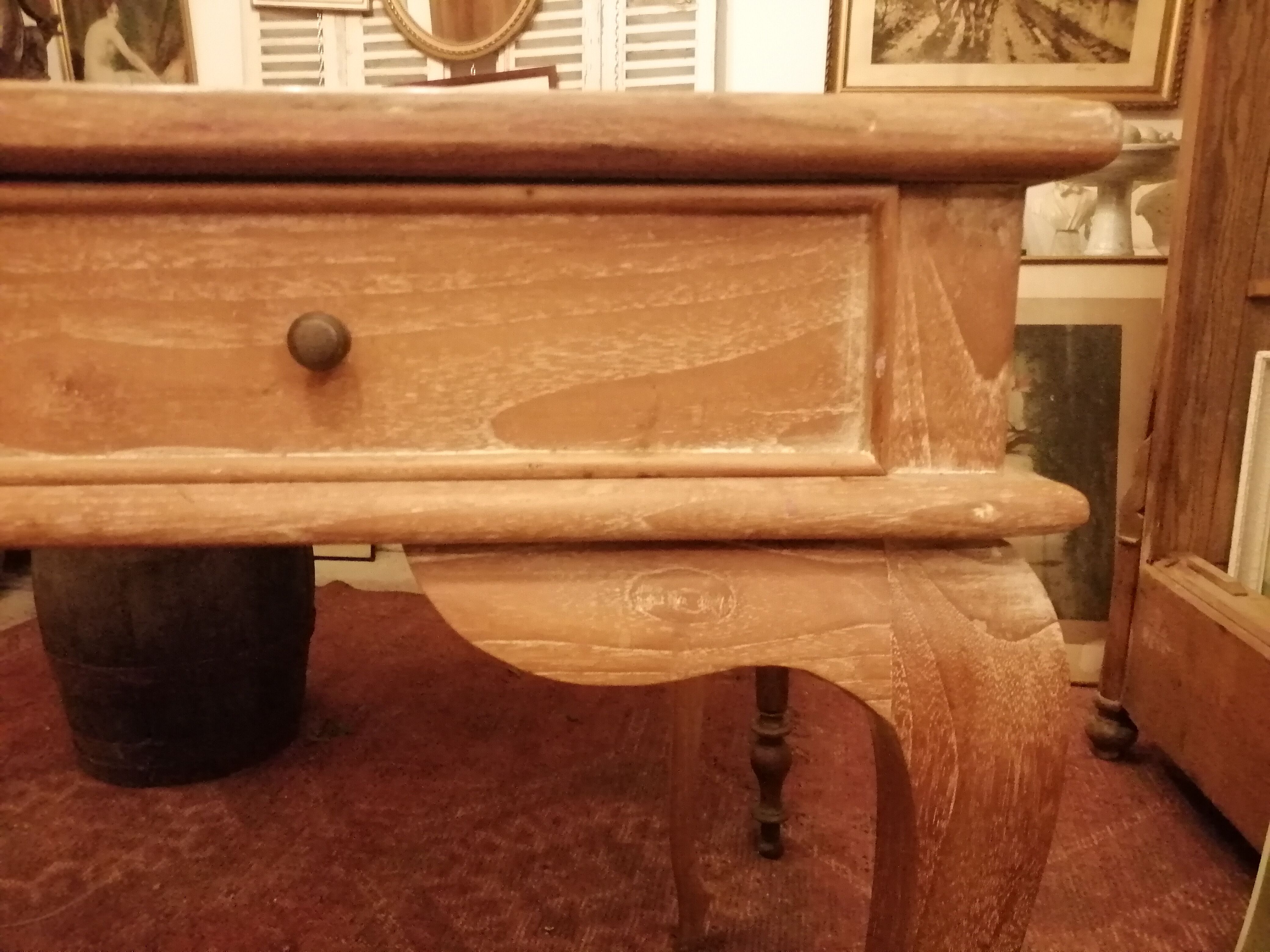 Bureau style Louis XV