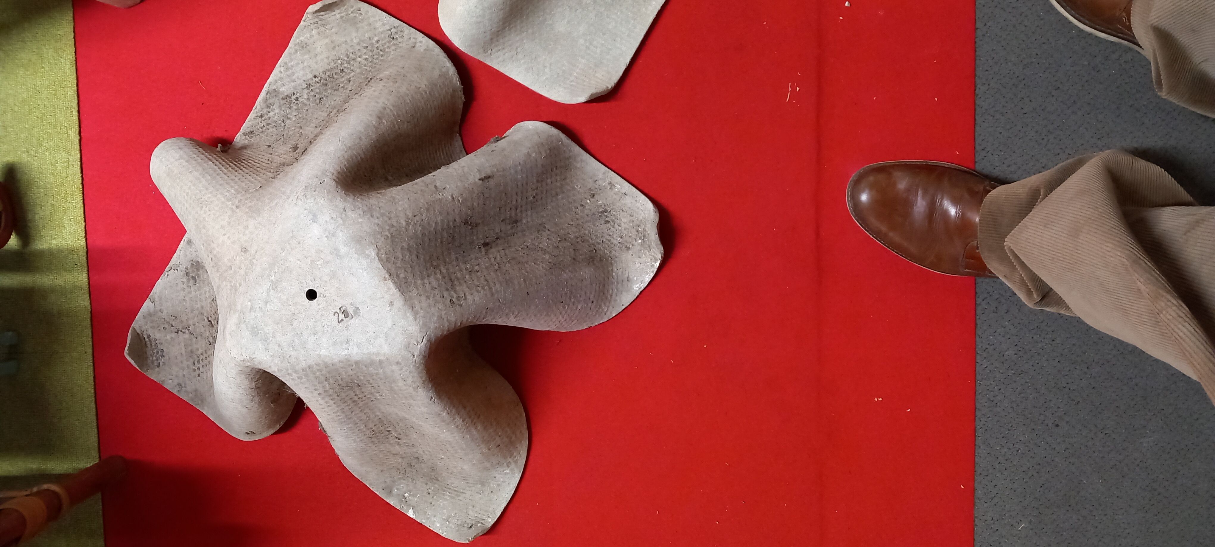 Pair of planters model handkerchief Willy Guhl, Eternit edition