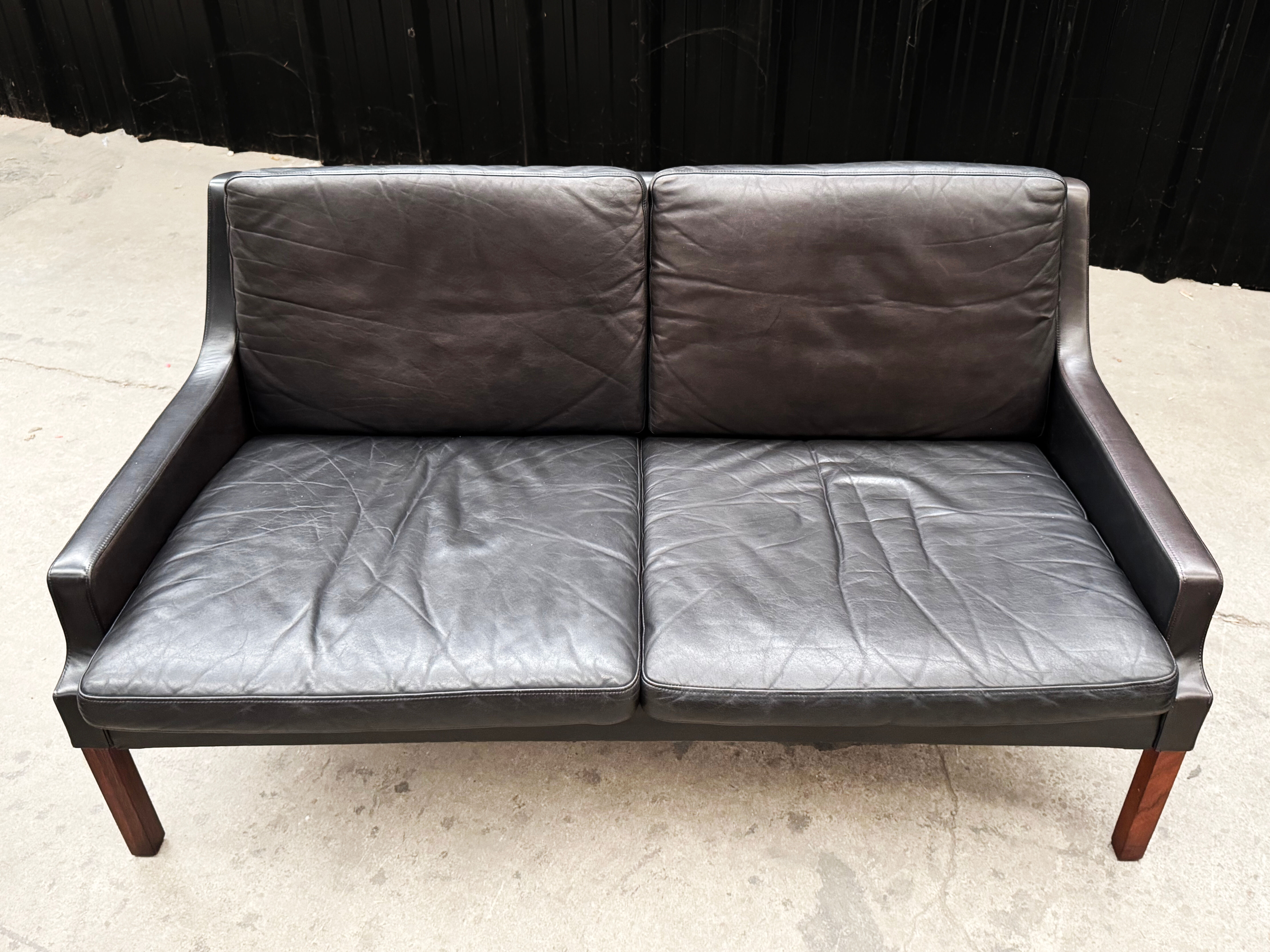 Canapé et 2 fauteuils scandinaves en cuir