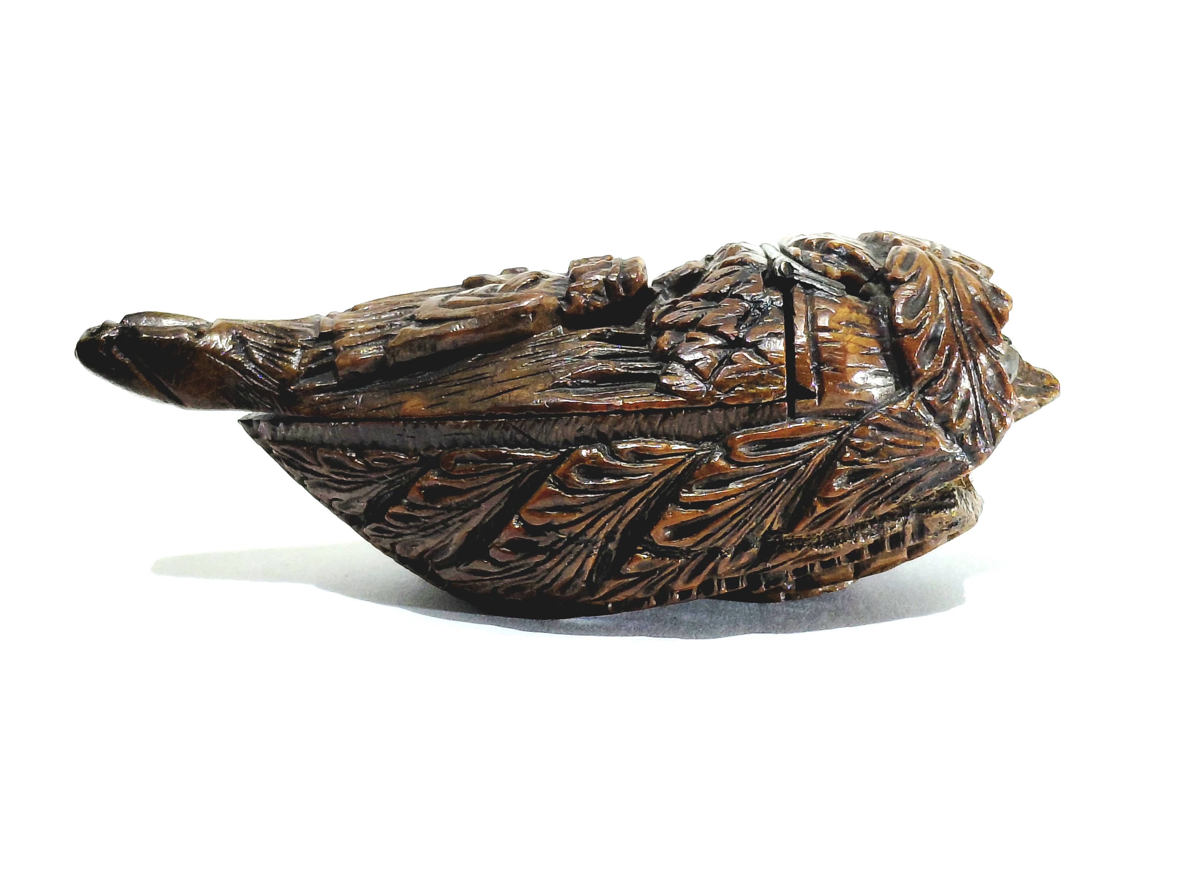 FOLK ART - WOODEN TOBACCO BOX