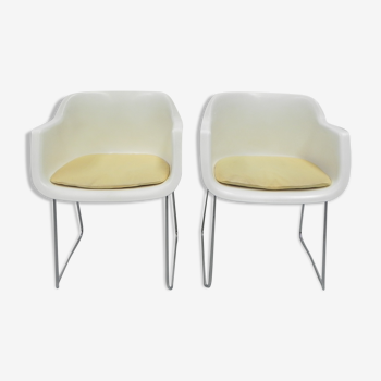 Set of 2 Albert Jacob Grosfillex chairs