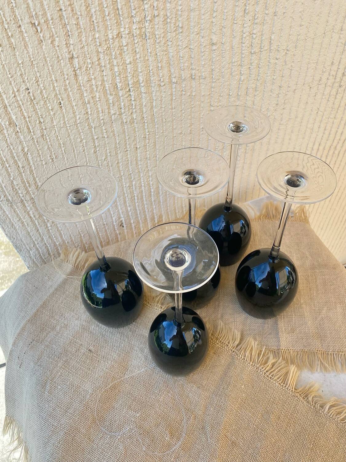 Footed glasses in blown purple bubble glass, Murano style.