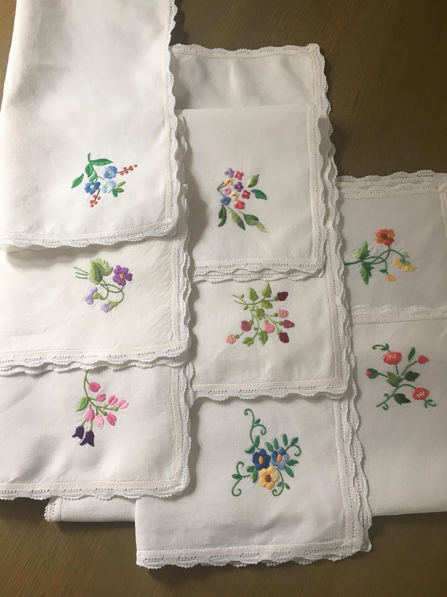 8 hand-embroidered napkins