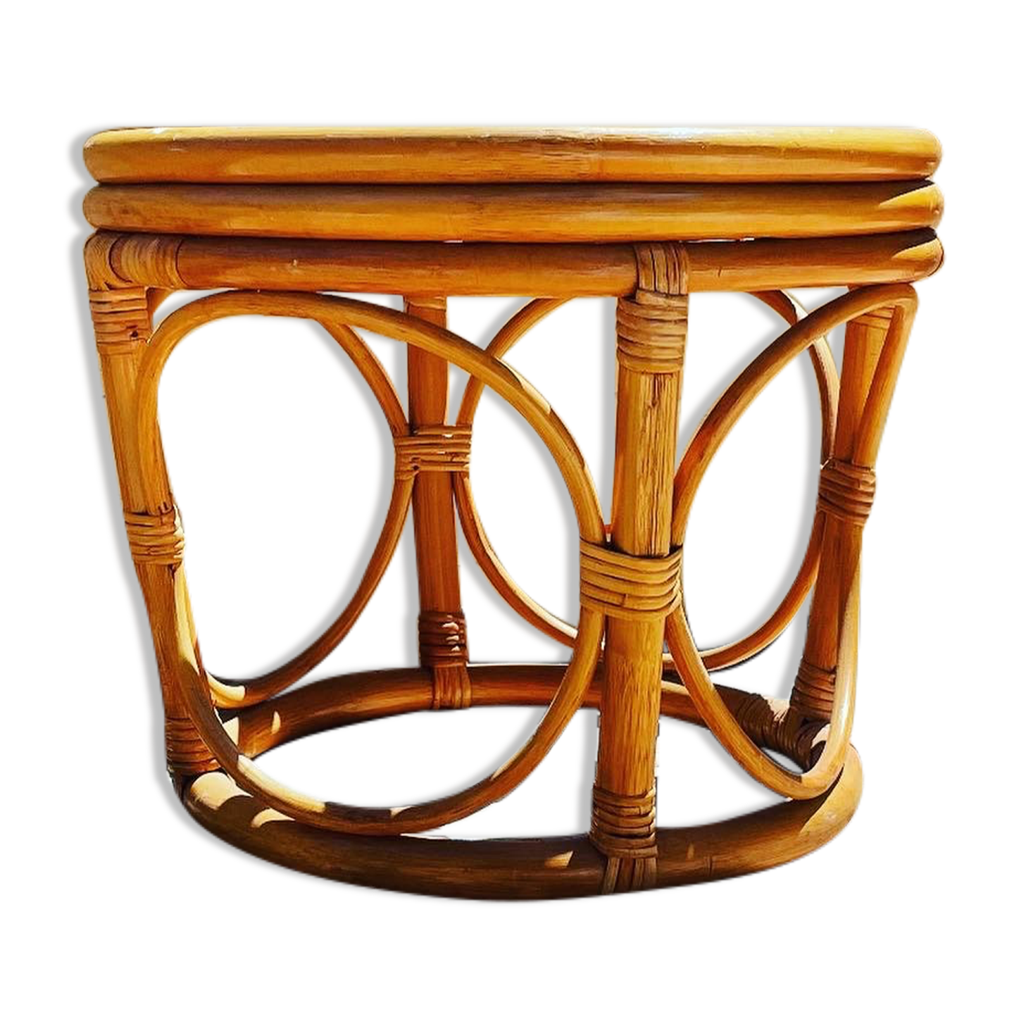 Vintage rattan pouf