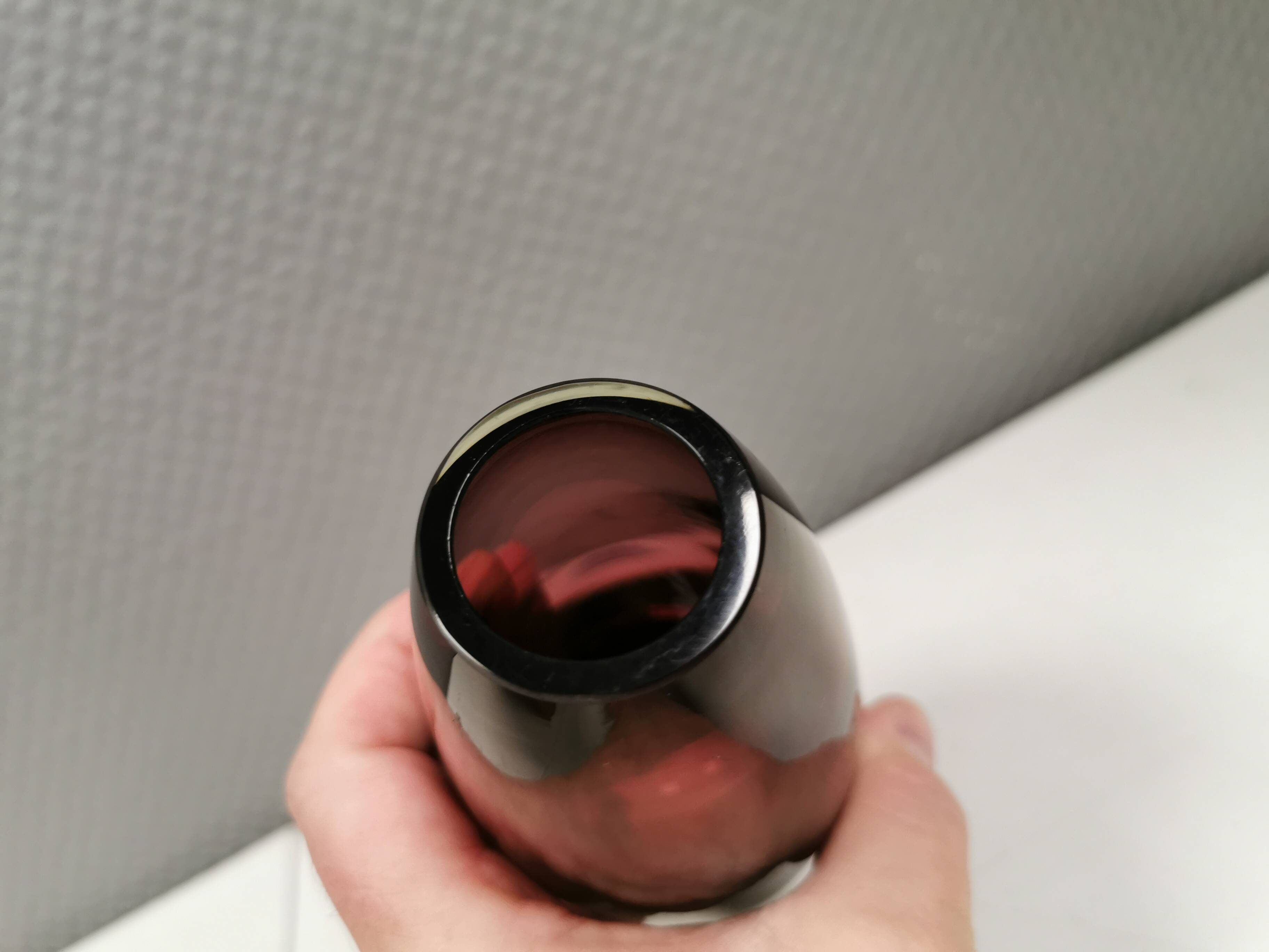 Timeless, mouth-blown glass vase, number 1365 by Tamara Aladin for Riihimäen Lasi Oy Finland 1960s