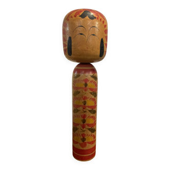 Poupée japonaise en bois Kokeshi