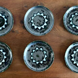 6 tasses en faïence de Quimper.