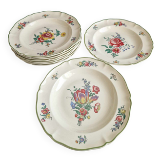 Lot de 8 assiettes creuses en faïence Villeroy et Boch Mettlach modèle 1562