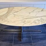 Roche Bobois table in Calacatta marble from 1980