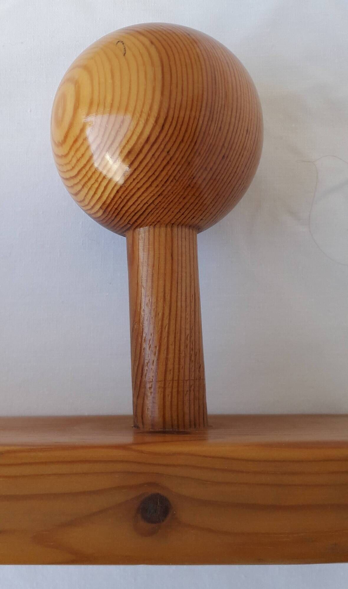 Portemanteau en bois pin