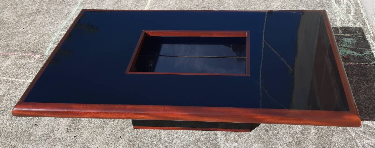 Signed coffee table (Jean Claude Mahey, 70s)