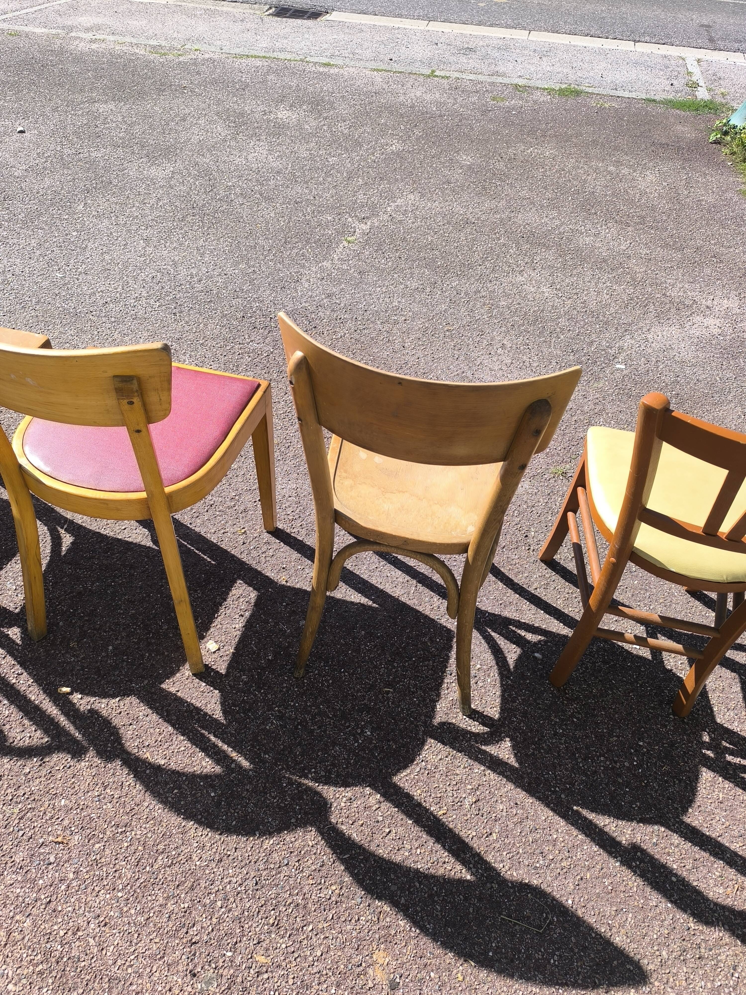 Lot de 6 chaises de bistrot dépareillées bois vintage