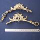 Lot de 2 bronzes d’ameublement, galbes