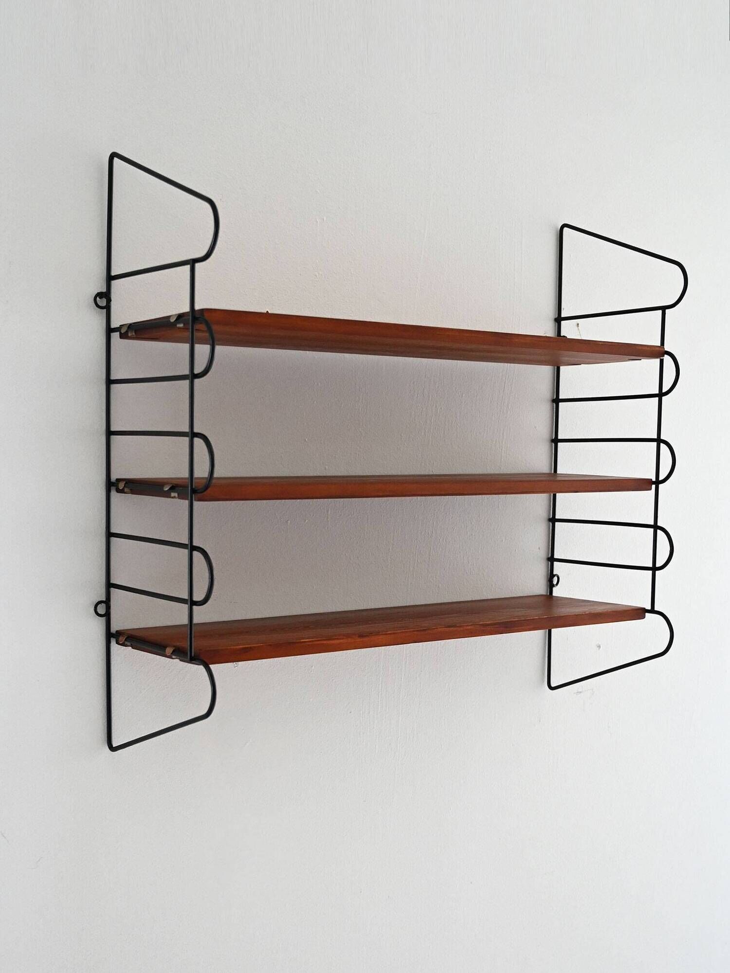 1960s Scandinavian Wall Shelf "hylla" in Mahogany and Metal