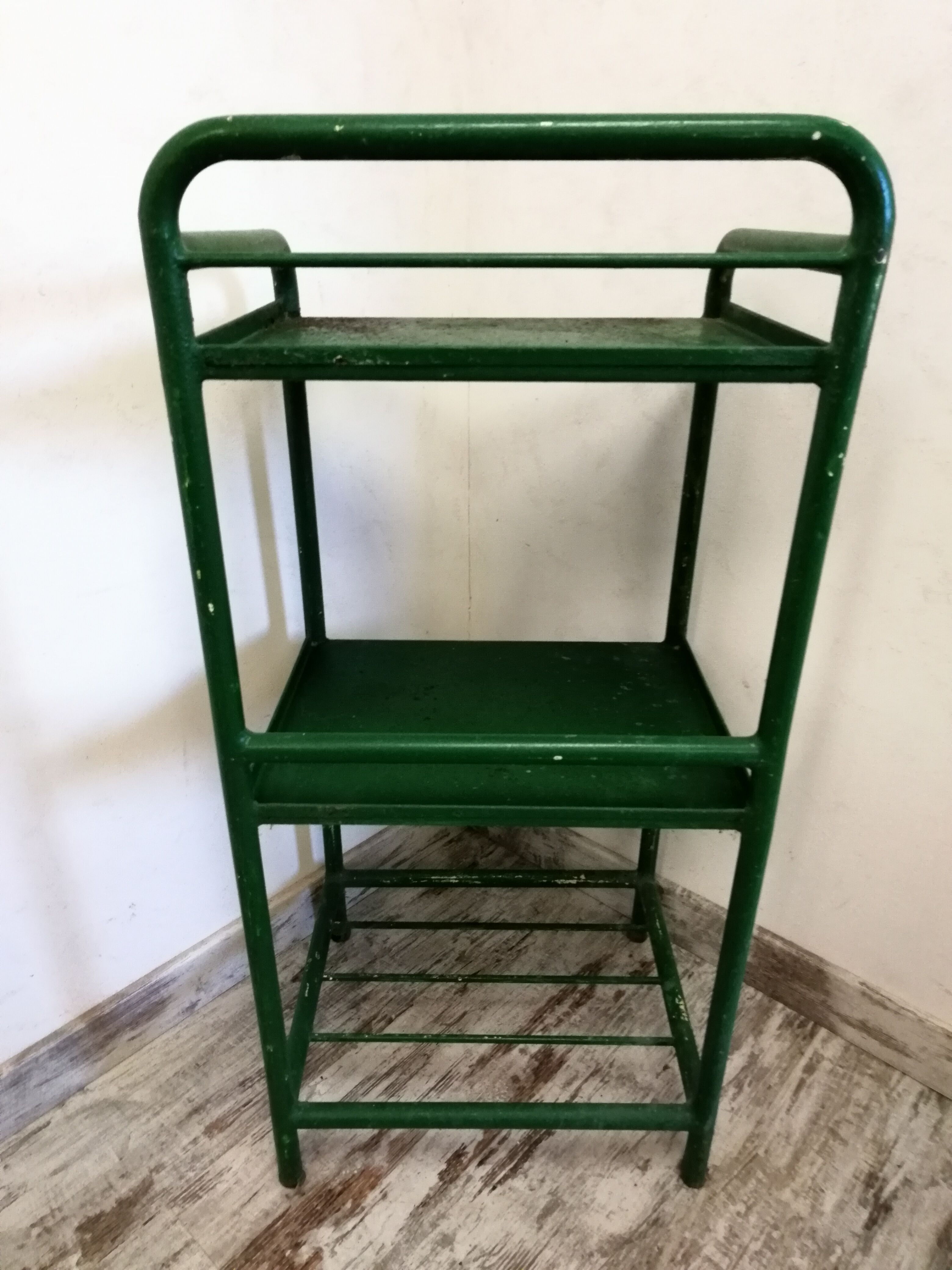 Vintage industrial service