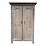 Aero-blasted oak wardrobe