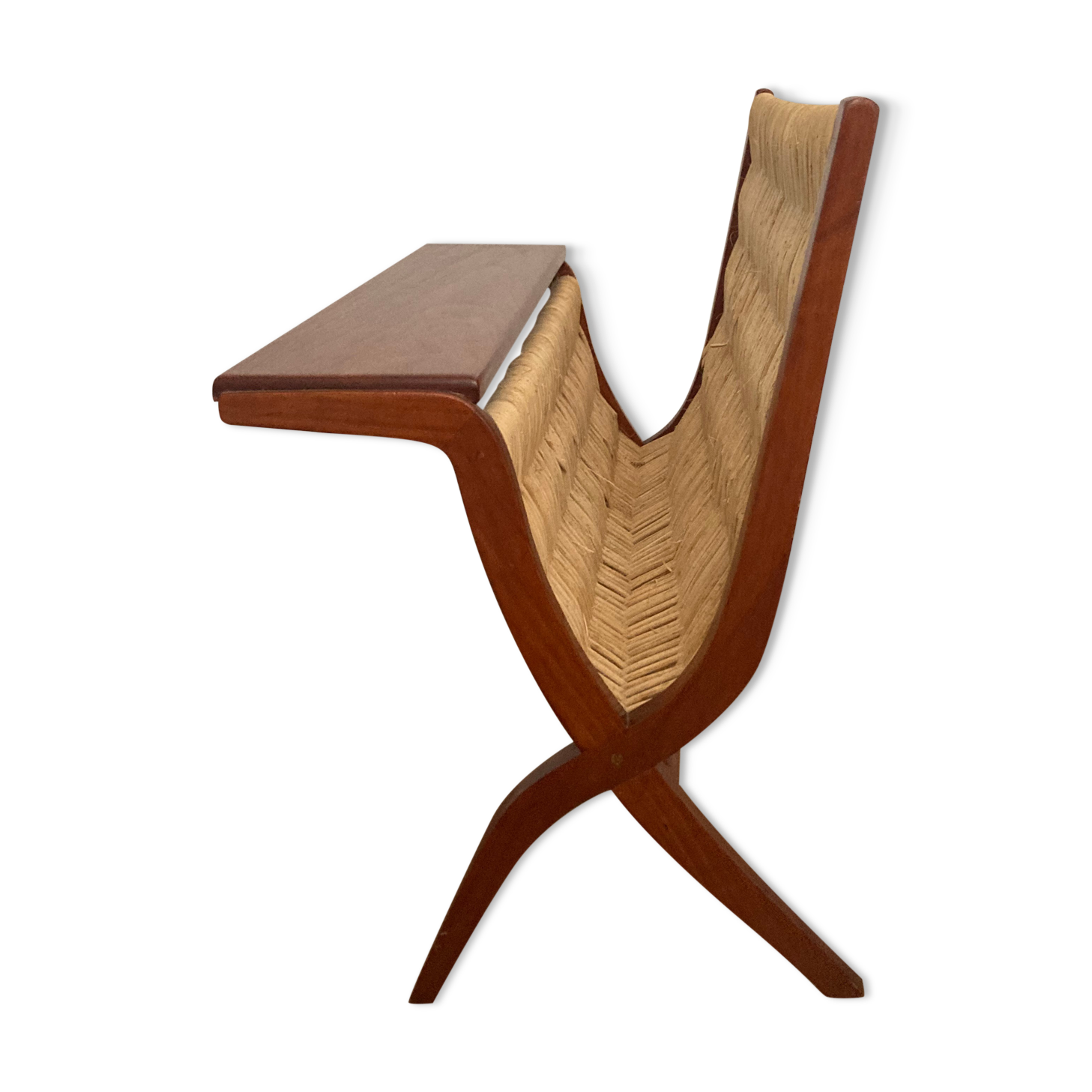 Cherry magazine door