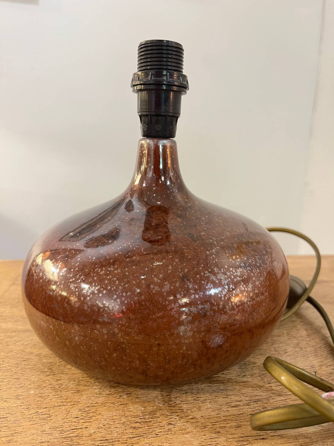 Glazed earthenware lamp base