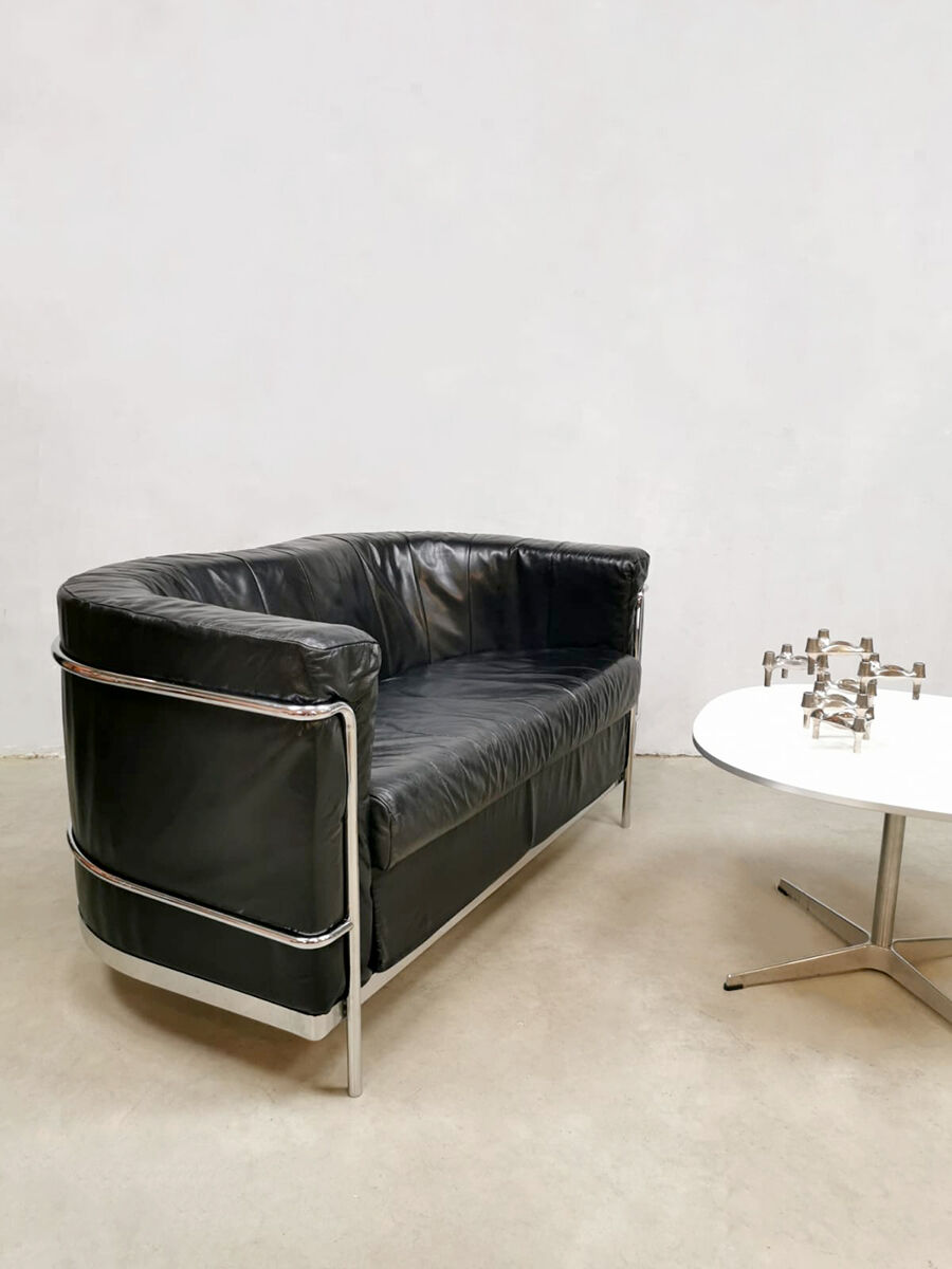 Vintage Italian design sofa loveseat ‘Minimalism’