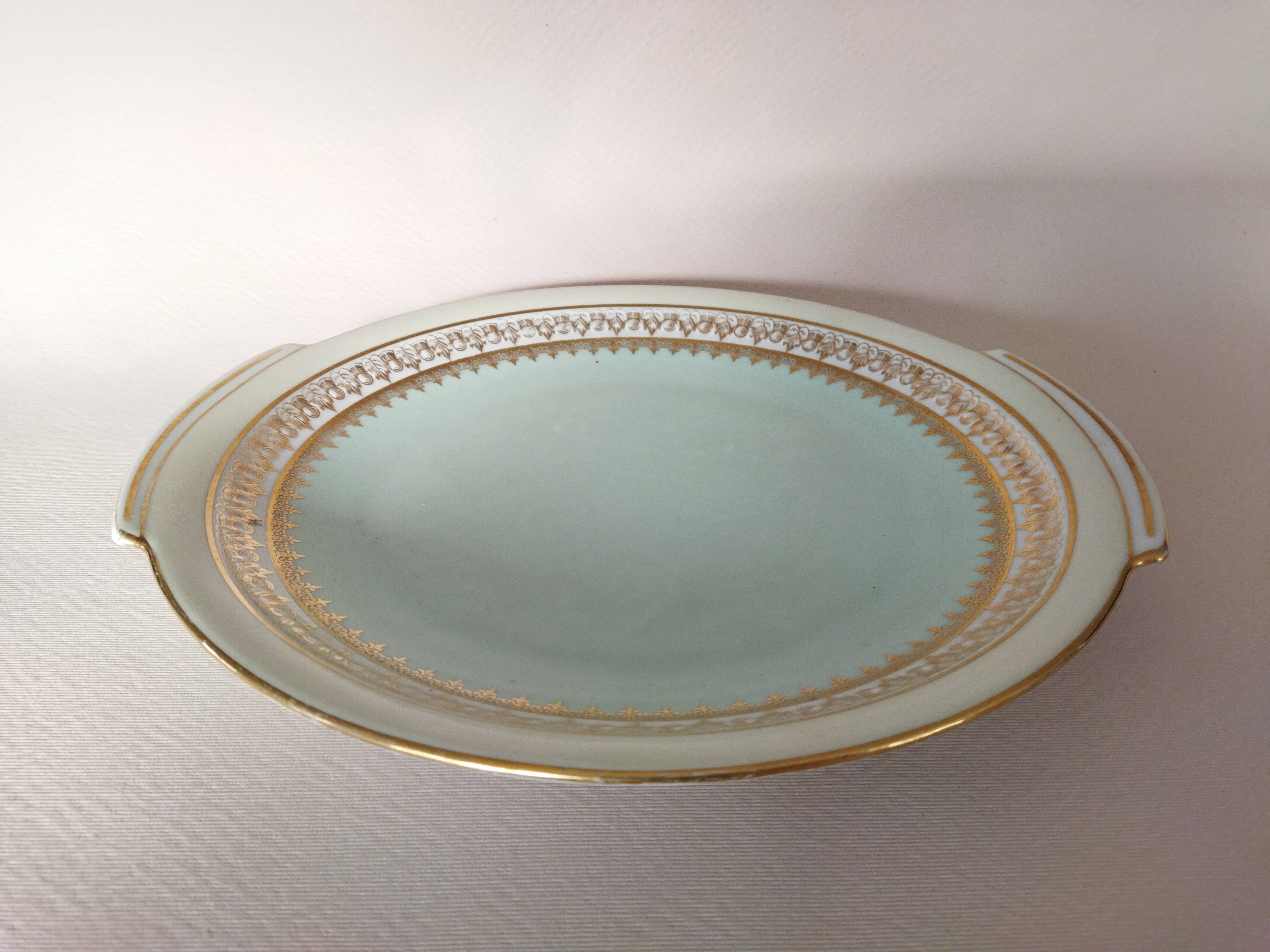 Platter and 11 dessert plates in Chapus Frères Limoges porcelain