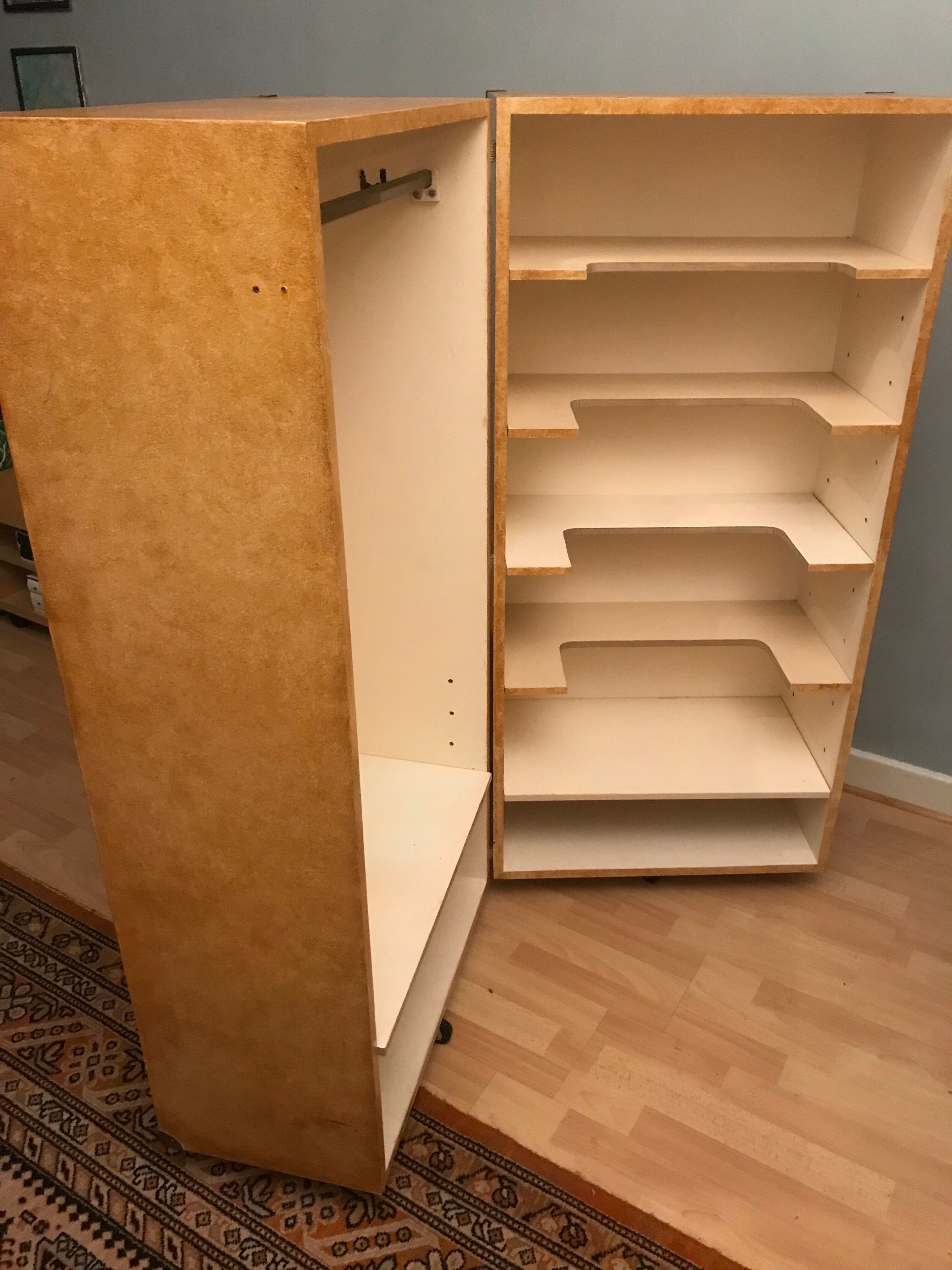 Trunk dressing room or office