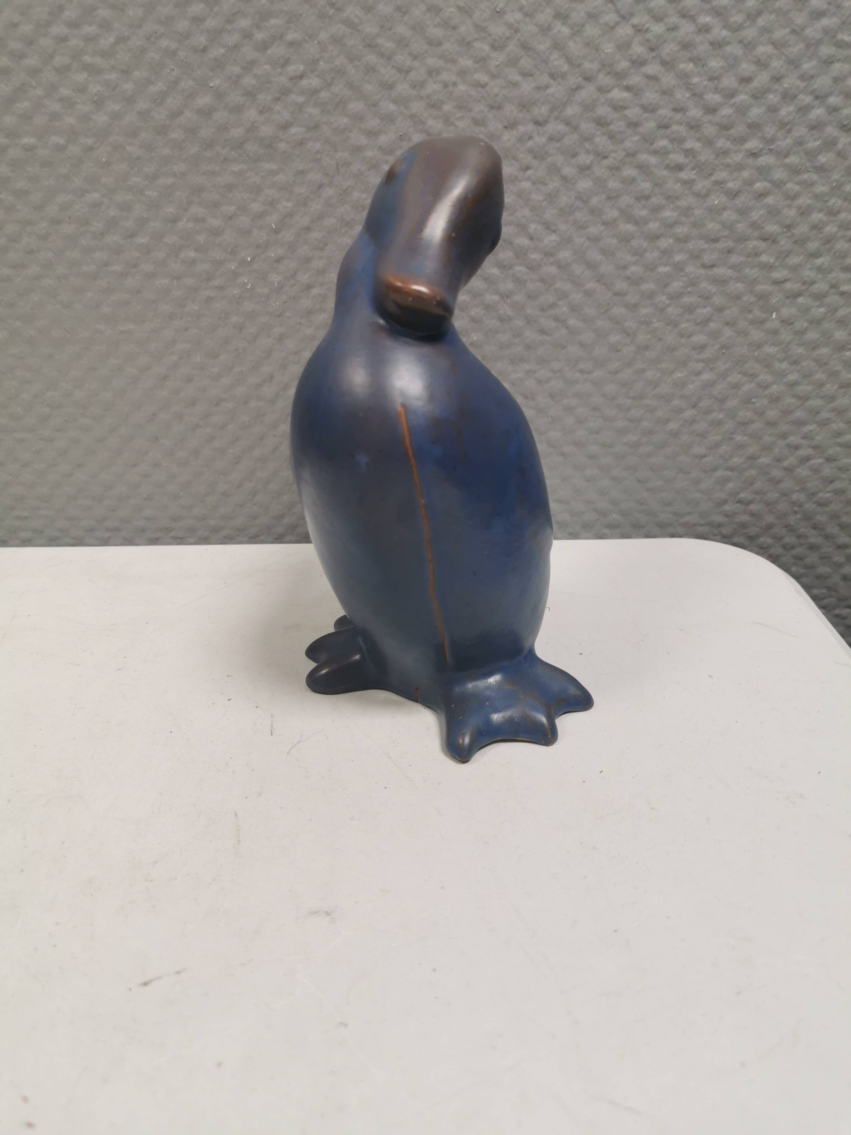 Very beautiful ceramic duck/wading bird, Danish and from the 1970-80s.