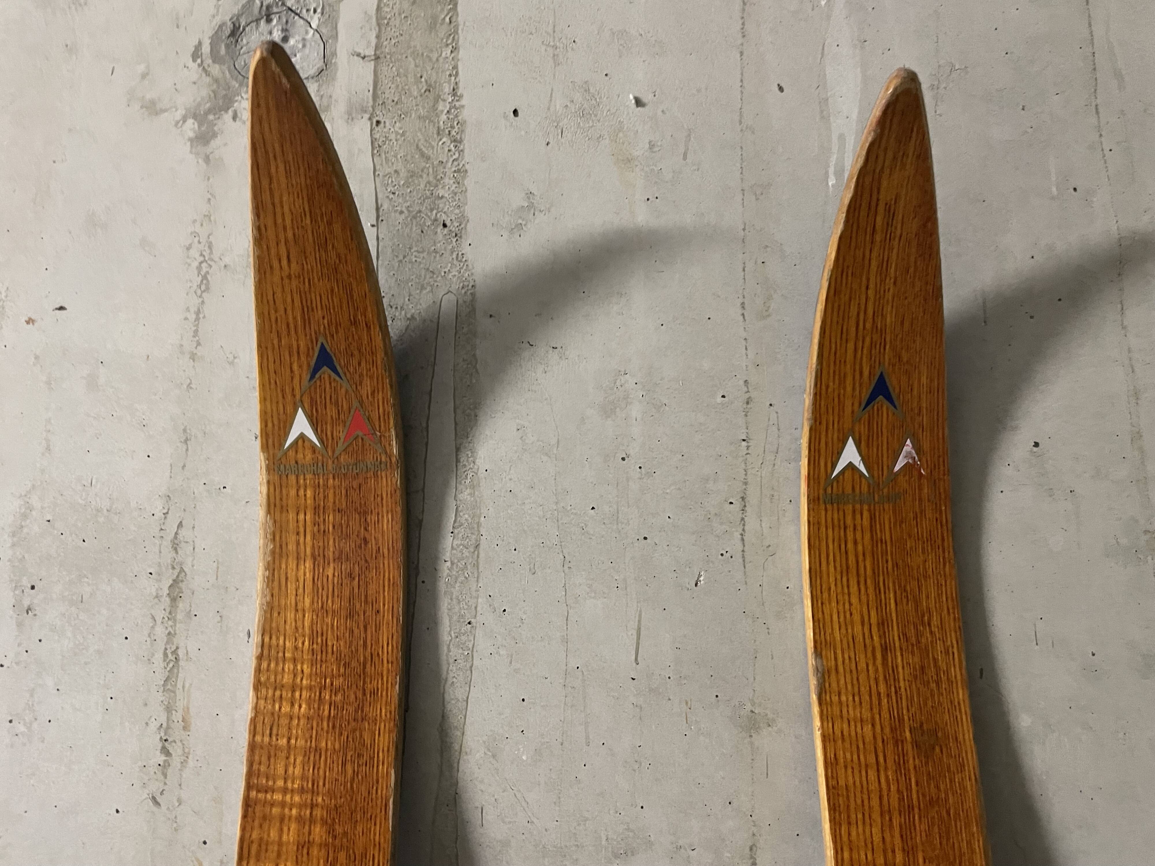 Skis en bois
