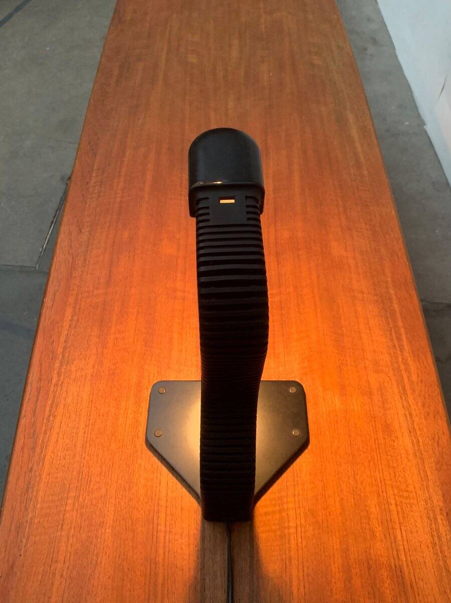 Vintage space age Cobra table lamp by Masayuki Kurokawa