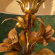 Lampe vintage dorée bouquet de lys Flor Art