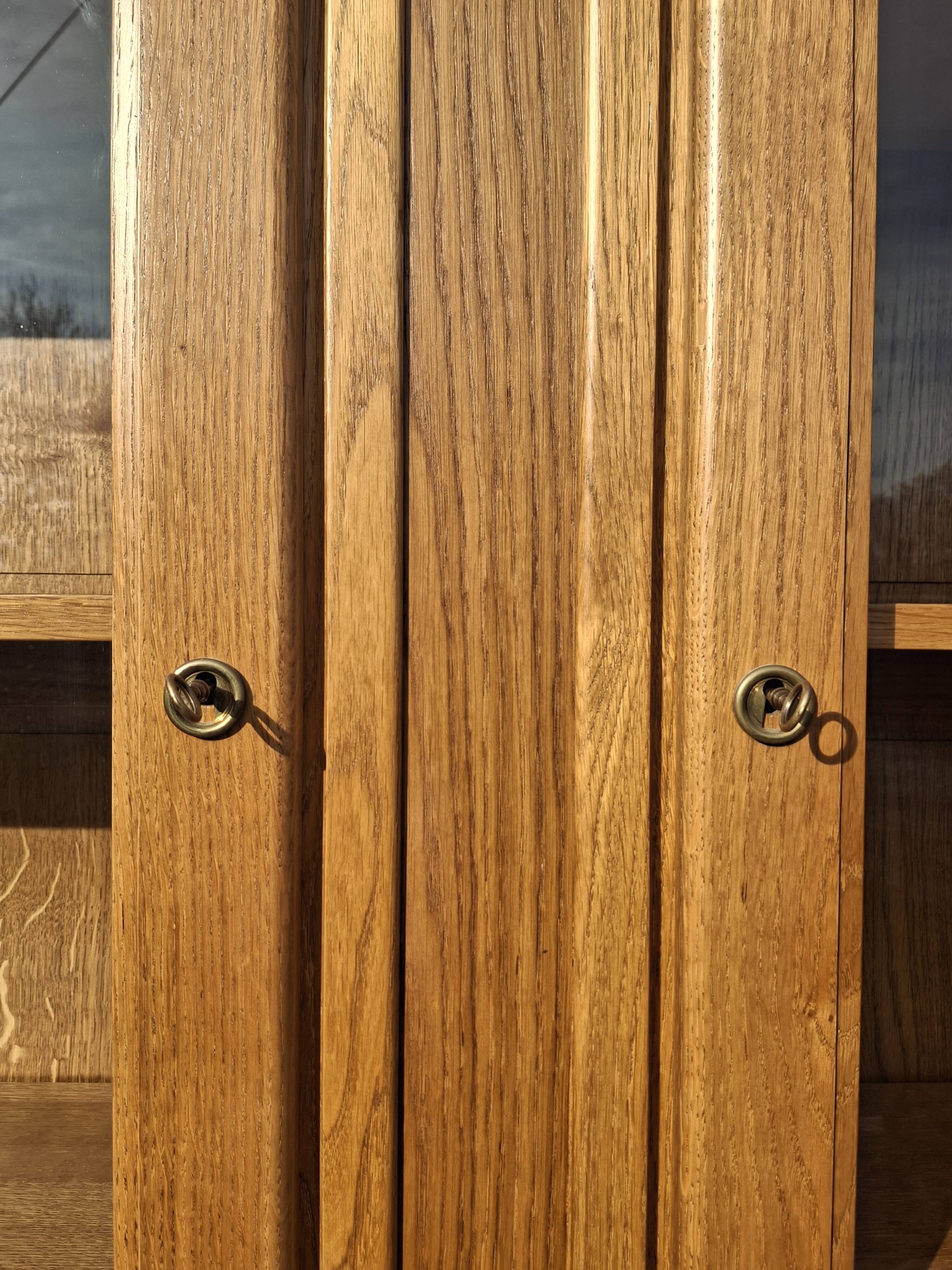 Display cabinet, solid oak, 1970s.