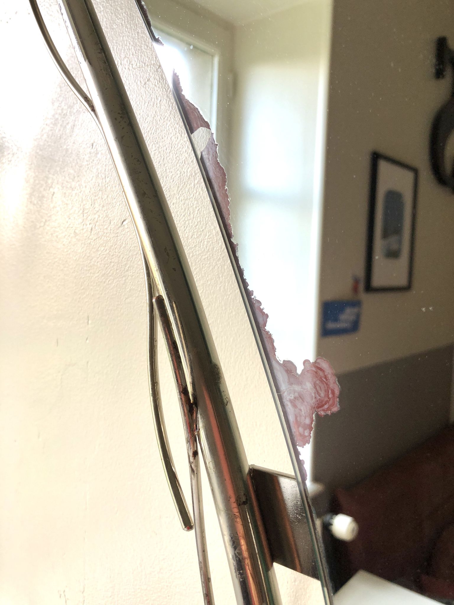 Freeform mirror 1970 Italy, 98x66 cm