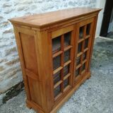 Vitrine en merisier massif
