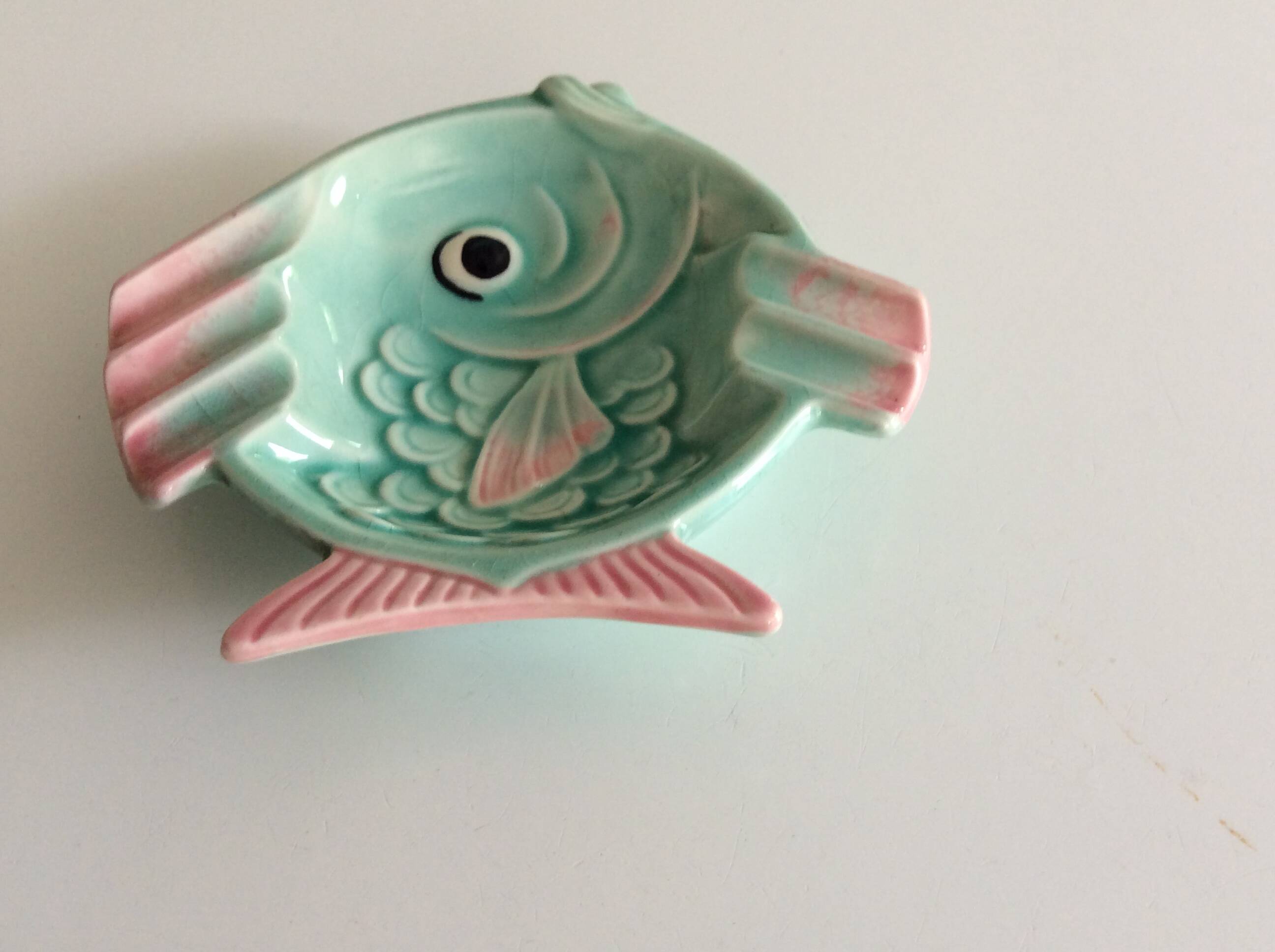 Fish ashtray