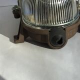 Industrial sconce hublot oval bakelite base