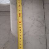 Ancien meuble de salle de bain avec marbre