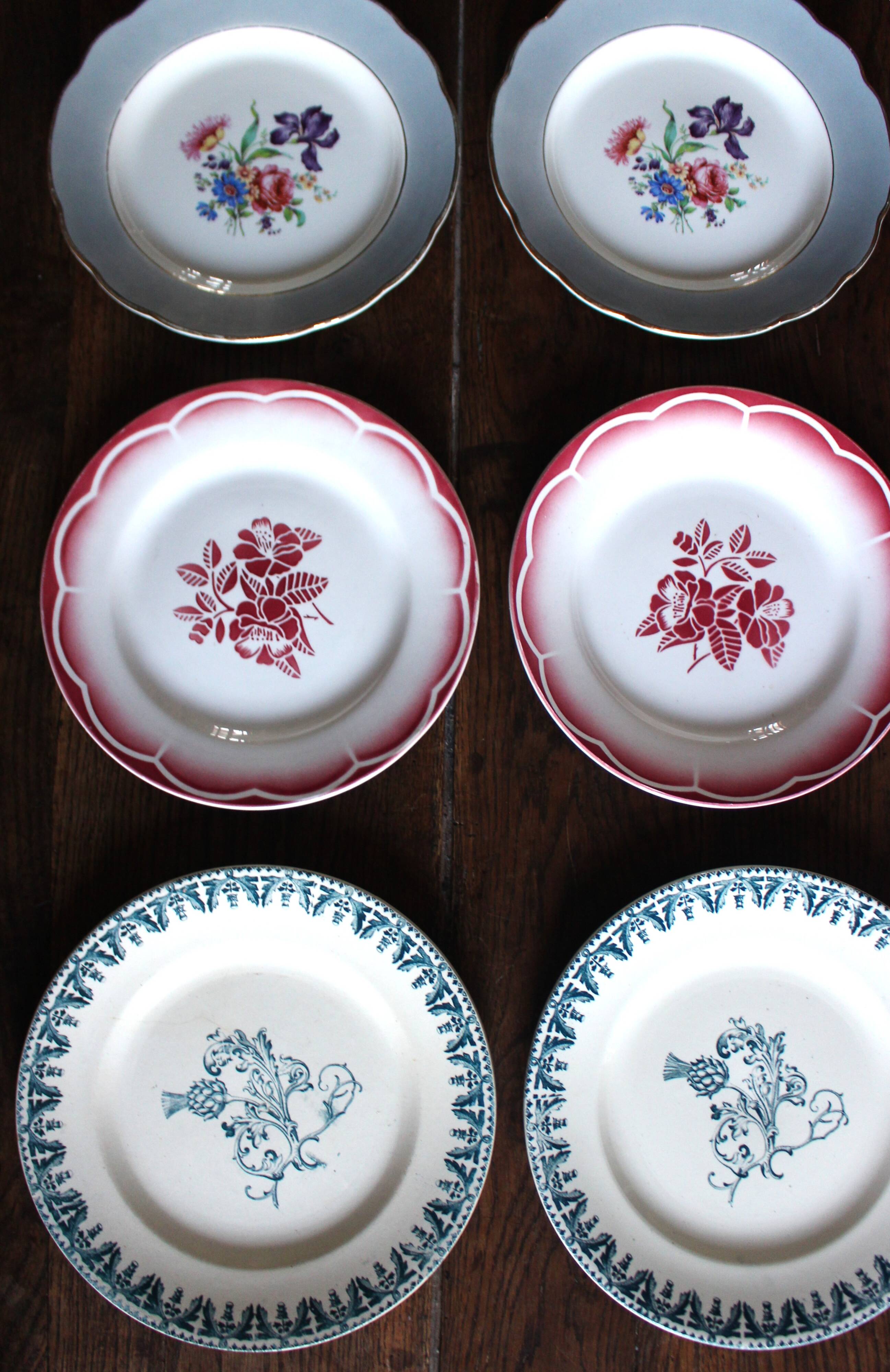 6 mismatched flat plates pairs Terre de Fer Marsac Flowers Digoin