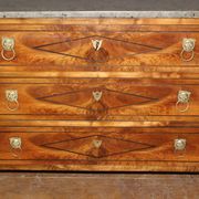 Commode Directoire en Noyer fin XVIII