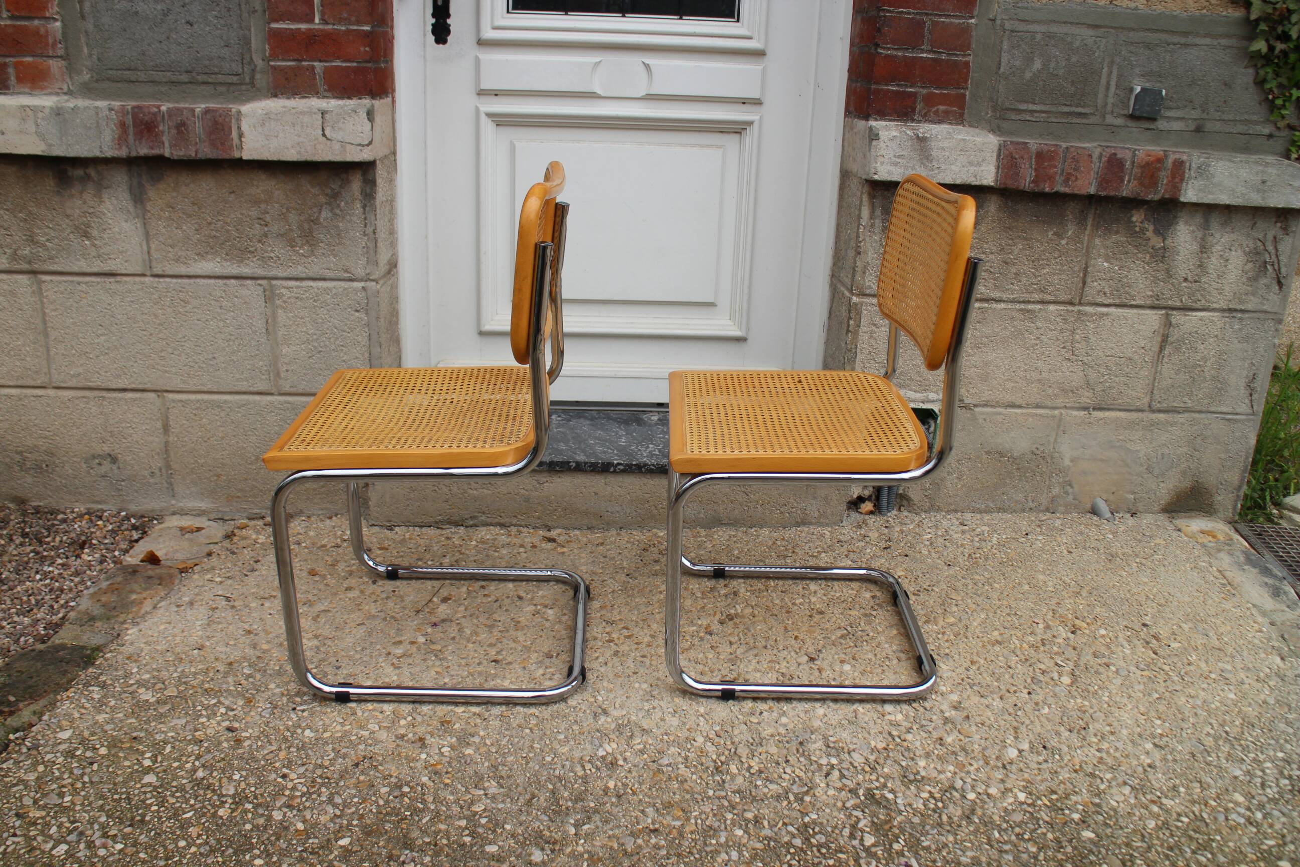 paire de chaises cannées  Breuer cesca B32