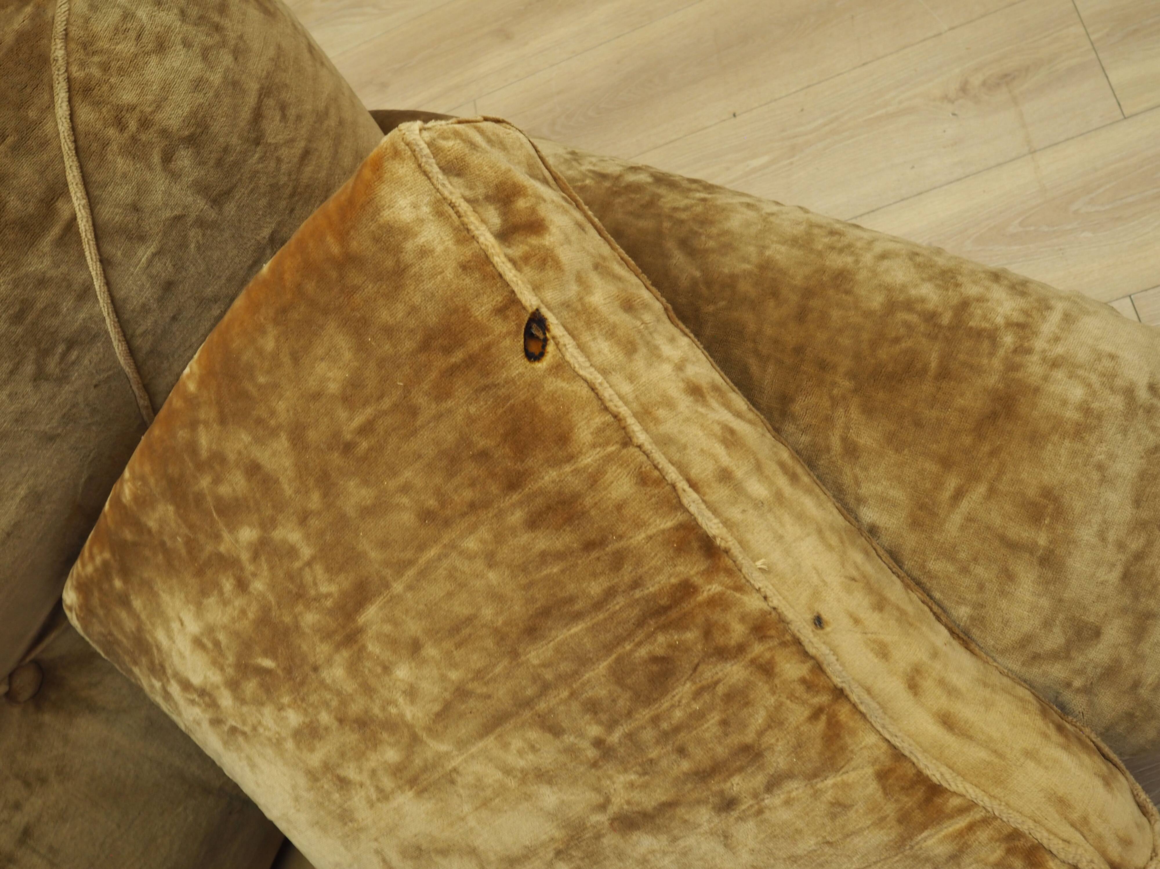 Velour armchair, Italian design, 1970s, production: Italy