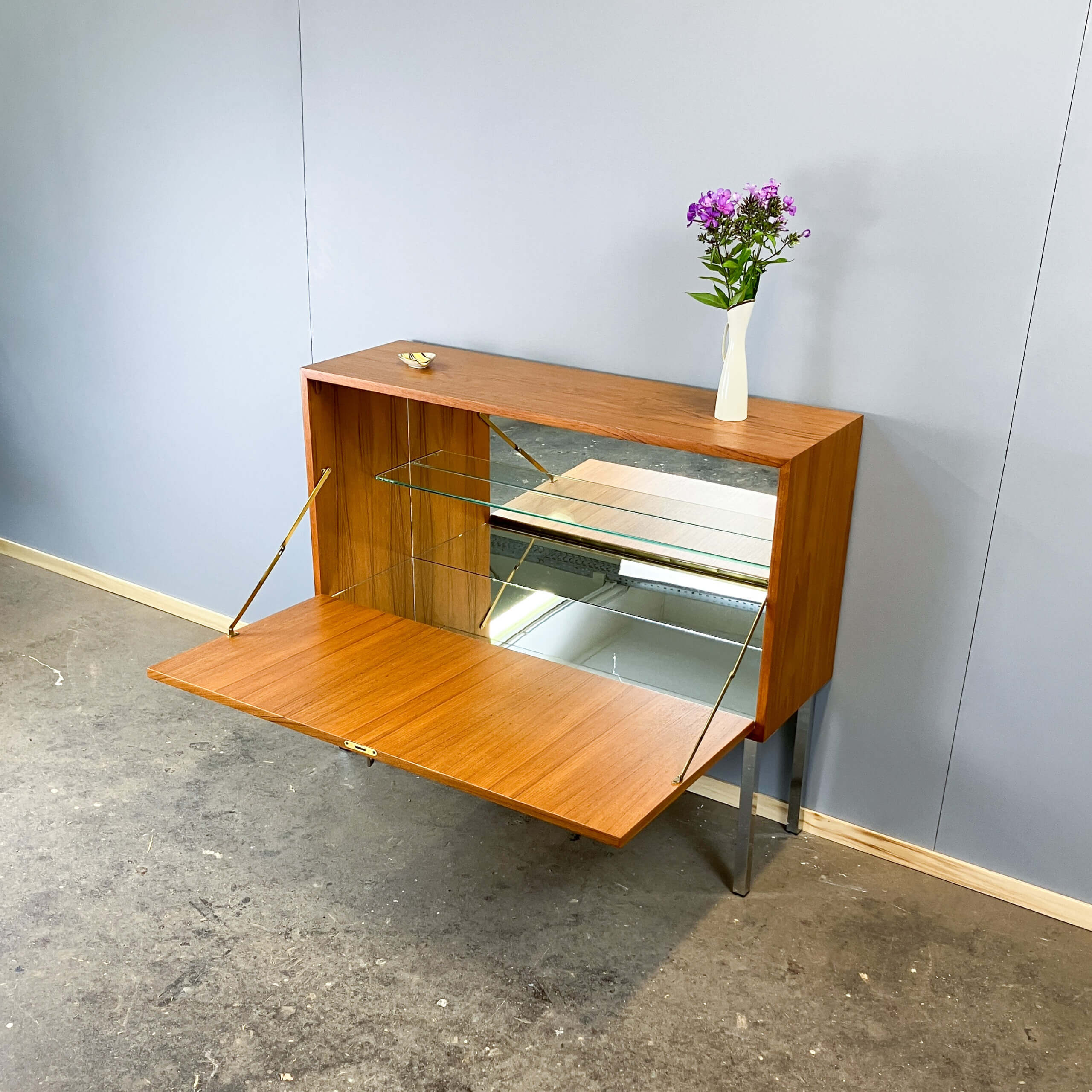 Bar cabinet, small sideboard, teak, 1960s