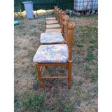 6 wooden kitchen chairs, straw-covered