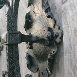 Pair of black wrought iron sconces - neo-Gothic style - from the 1950s