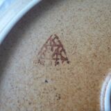 4 stoneware dessert plates
