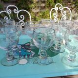 White bubbled glasses